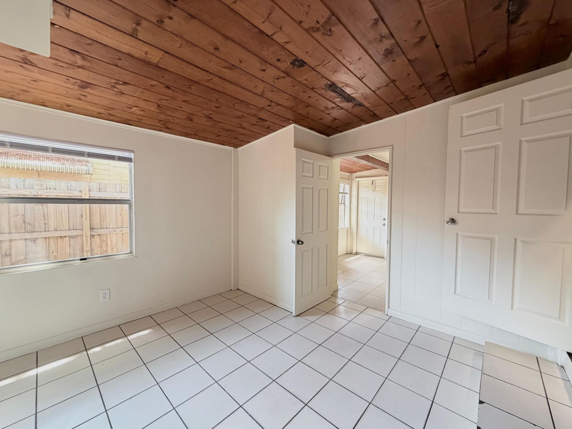 735 46th Street, West Palm Beach, FL 33407 Photo