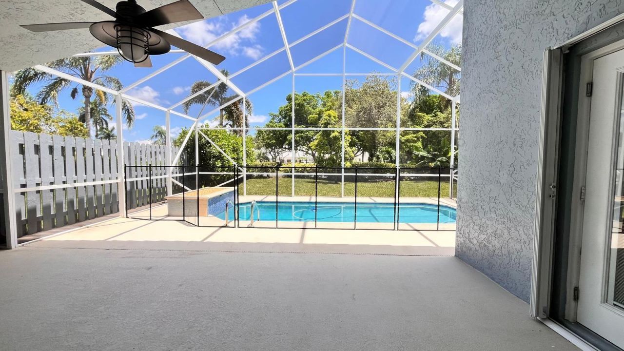 1627 Oak Berry Circle, Wellington, FL 33414 Photo