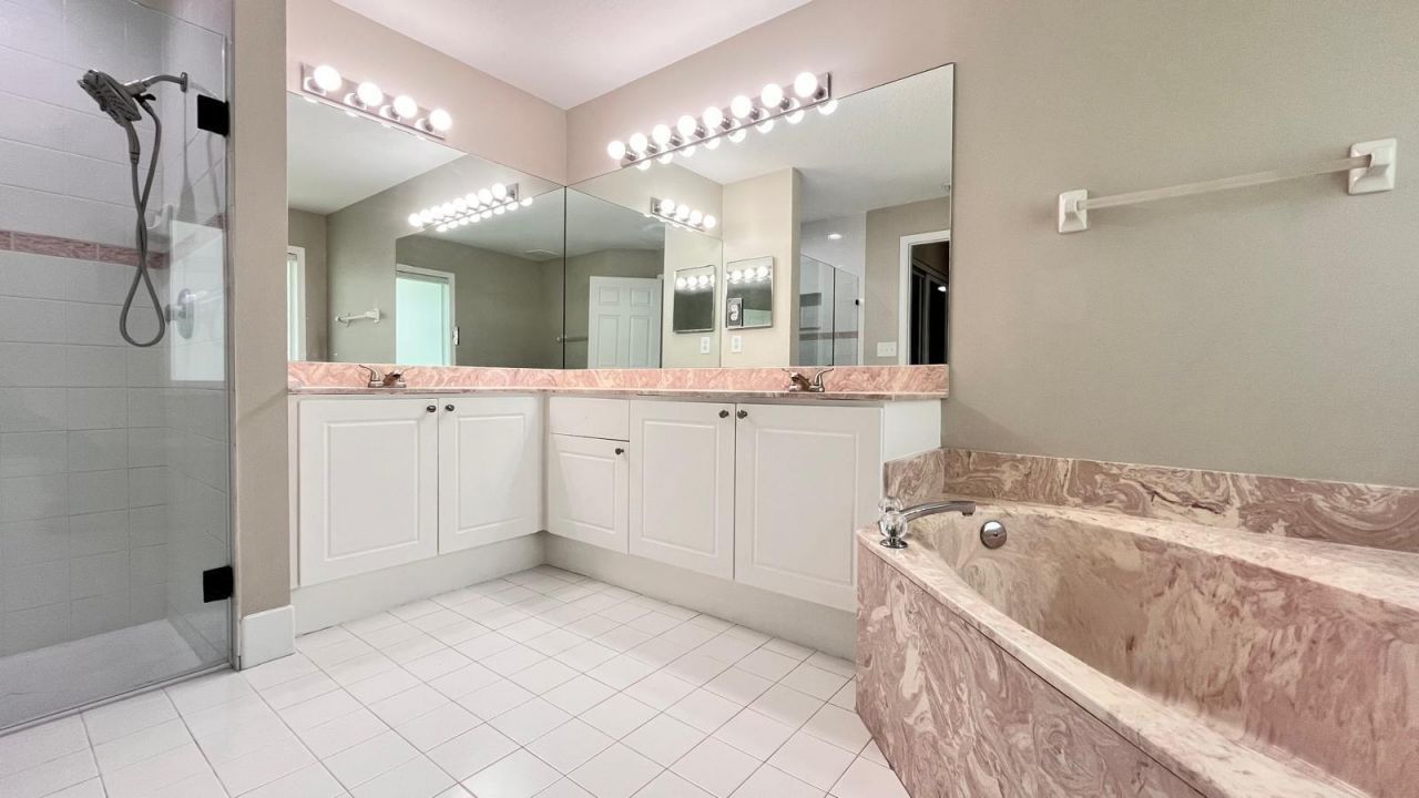 1627 Oak Berry Circle, Wellington, FL 33414 Photo