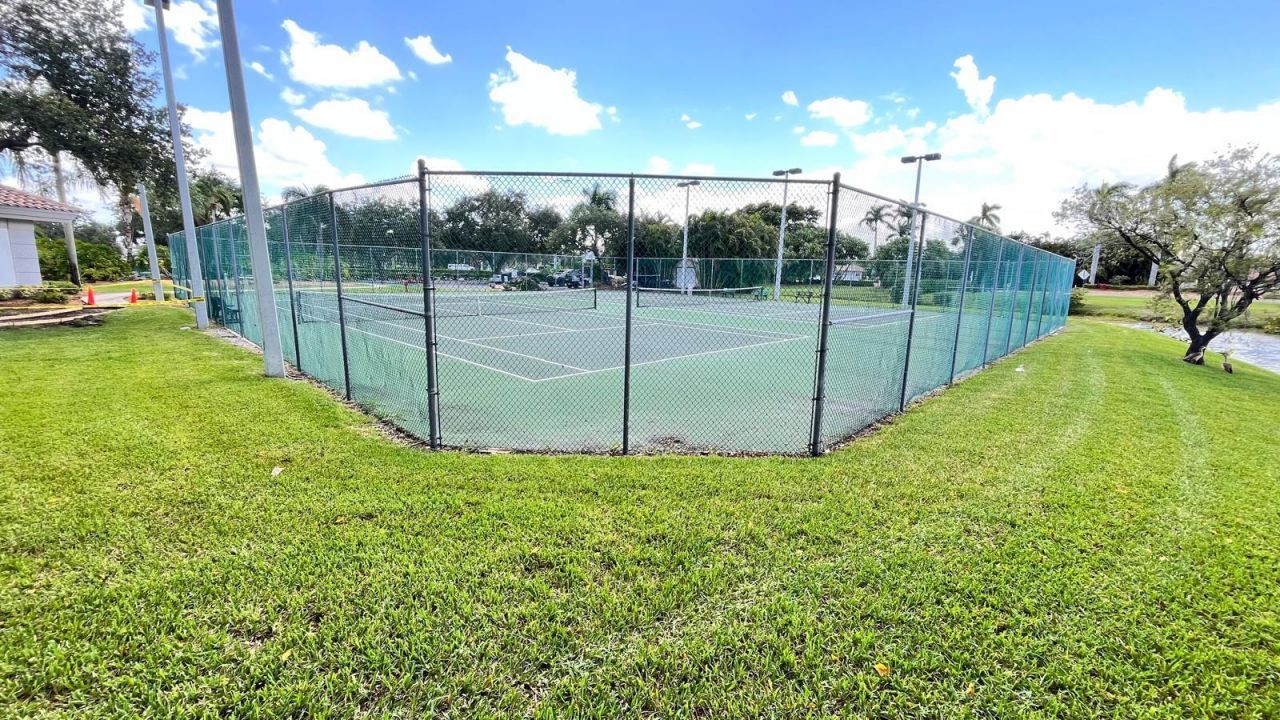 1627 Oak Berry Circle, Wellington, FL 33414 Photo