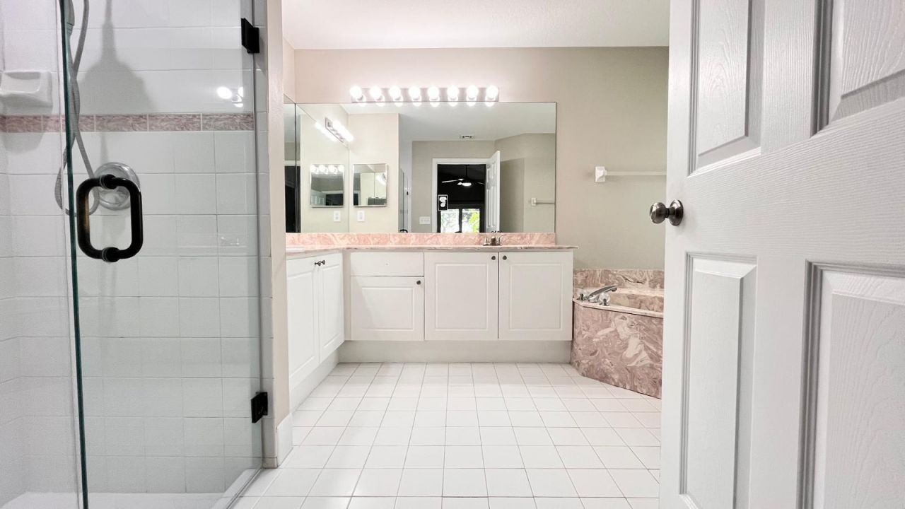 1627 Oak Berry Circle, Wellington, FL 33414 Photo