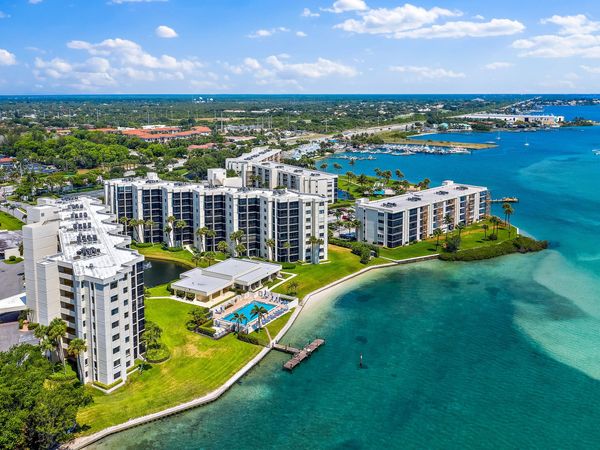 19800 Sandpointe Bay, Unit 104, Tequesta, FL 33469