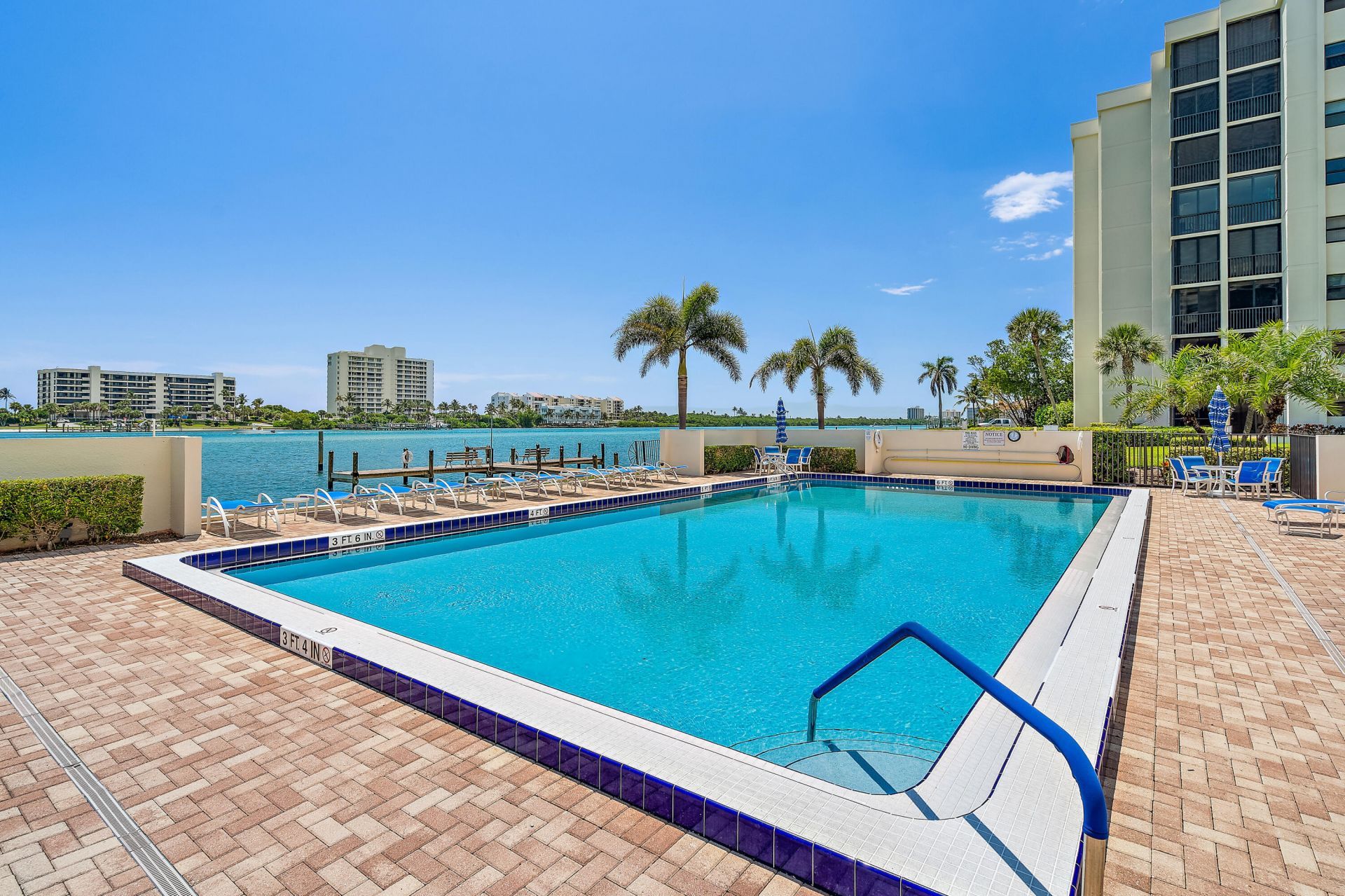 19800 Sandpointe Bay, Unit 104, Tequesta, FL 33469 Photo