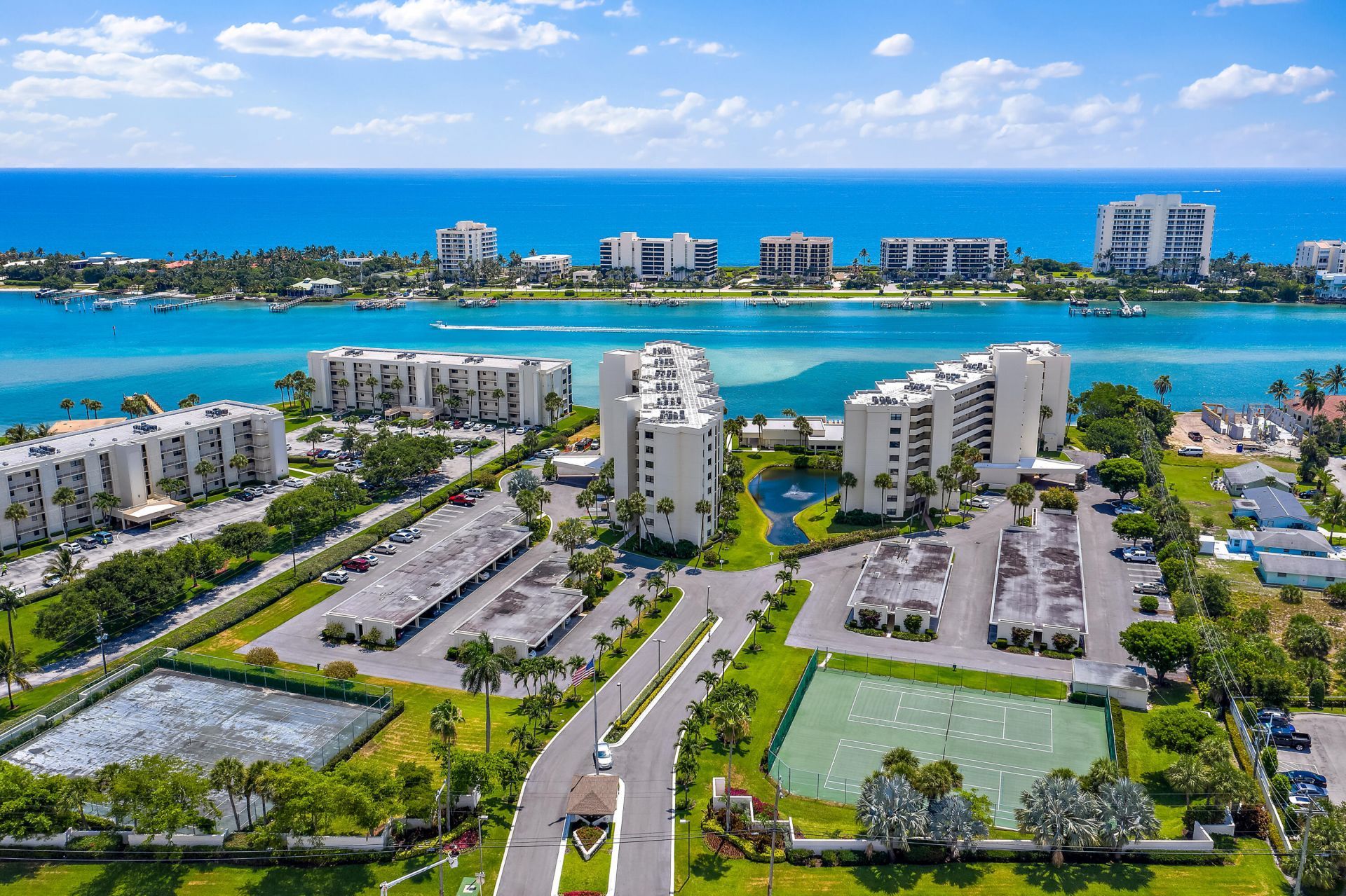 19800 Sandpointe Bay, Unit 104, Tequesta, FL 33469 Photo