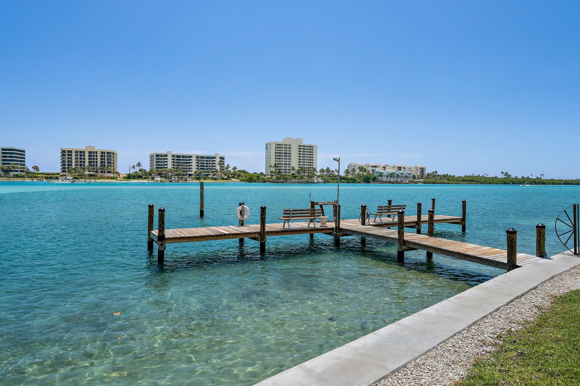 19800 Sandpointe Bay, Unit 104, Tequesta, FL 33469 Photo
