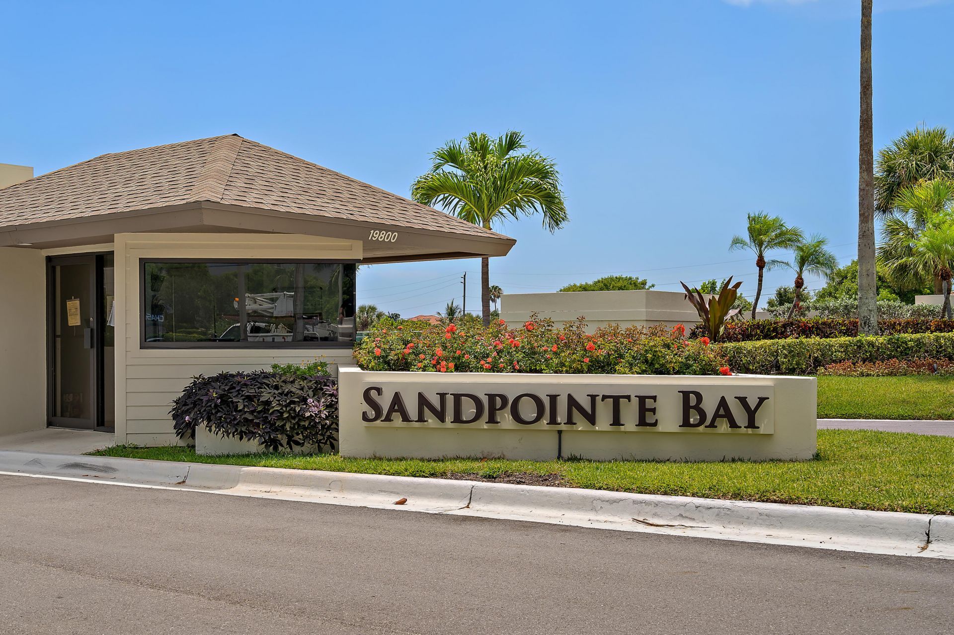 19800 Sandpointe Bay, Unit 104, Tequesta, FL 33469 Photo