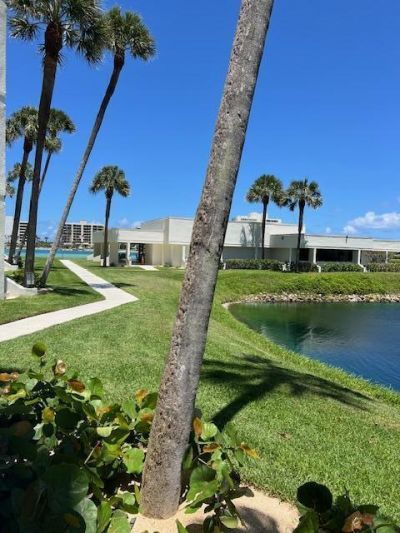 19800 Sandpointe Bay, Unit 104, Tequesta, FL 33469 Photo