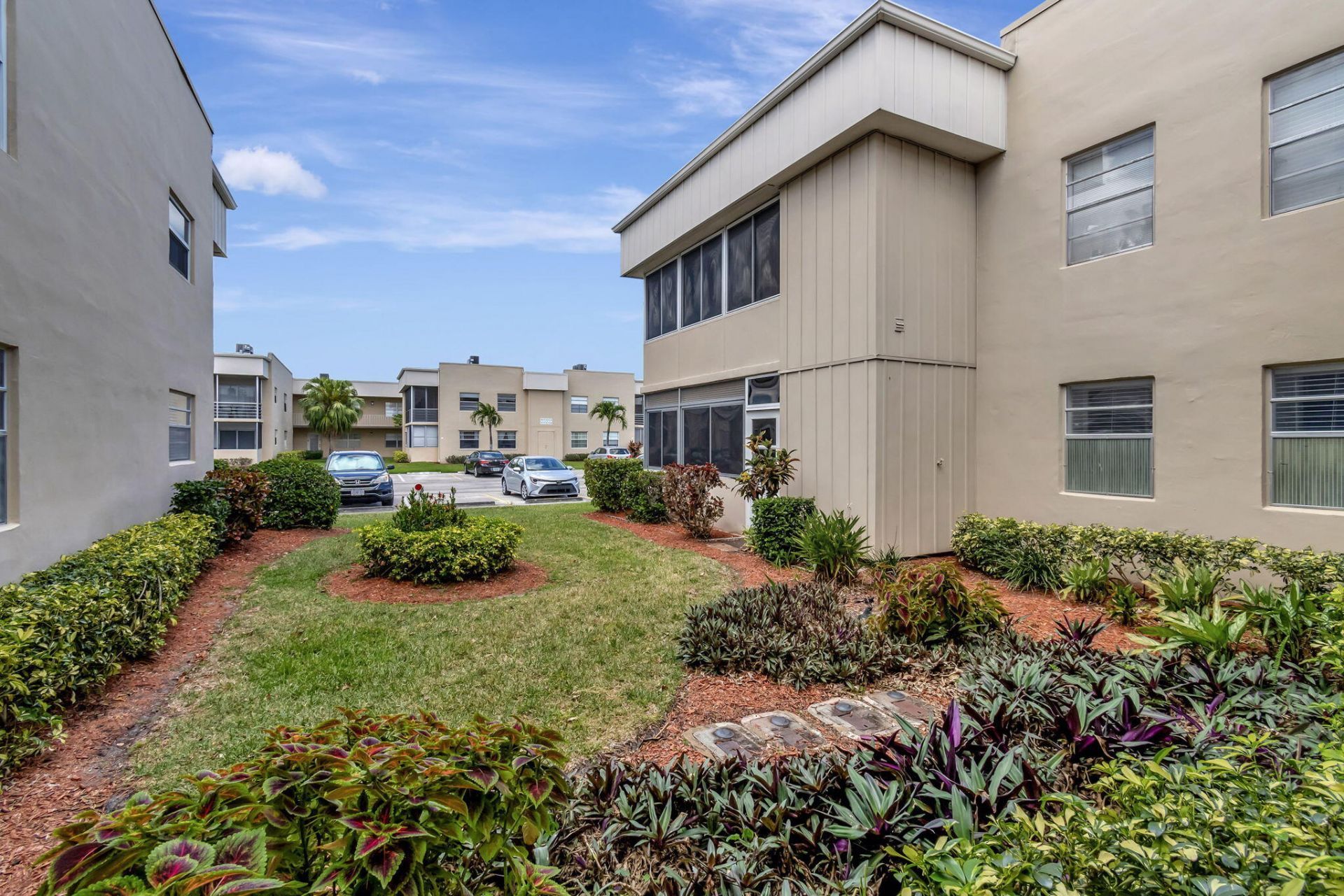 52 Burgundy B, Delray Beach, FL 33484 Photo