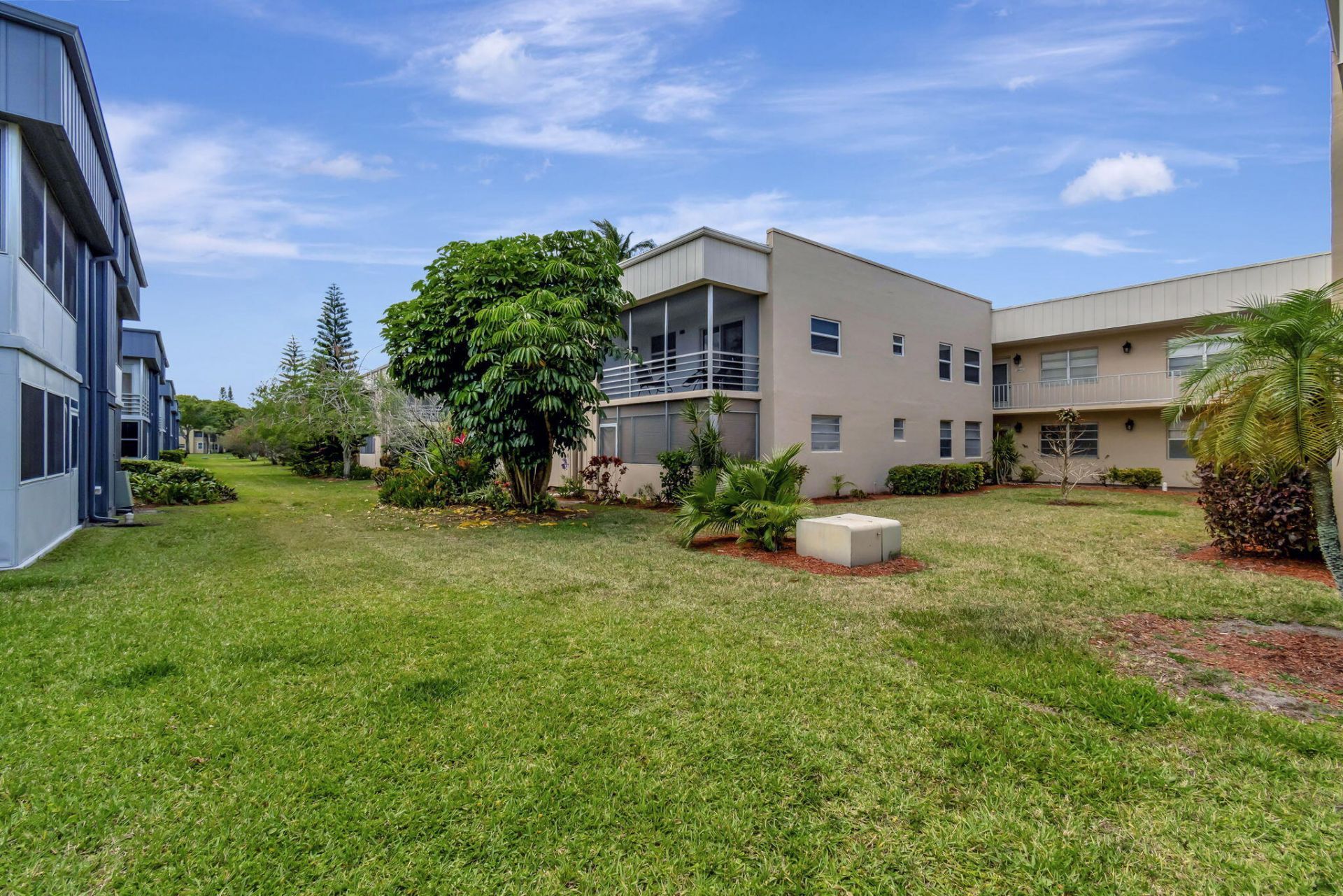 52 Burgundy B, Delray Beach, FL 33484 Photo