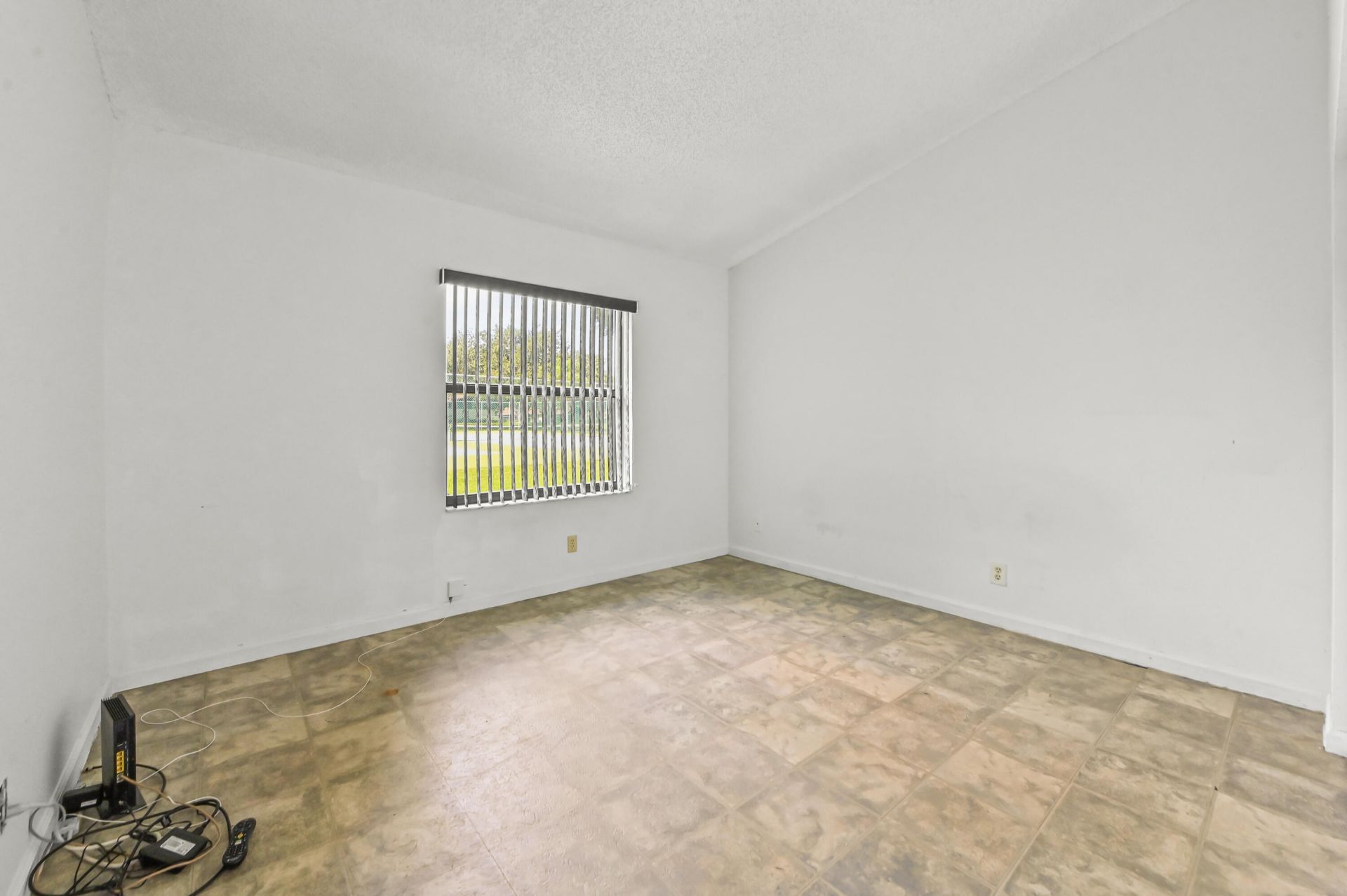 57 Via De Casas Norte, Boynton Beach, FL 33426 Photo