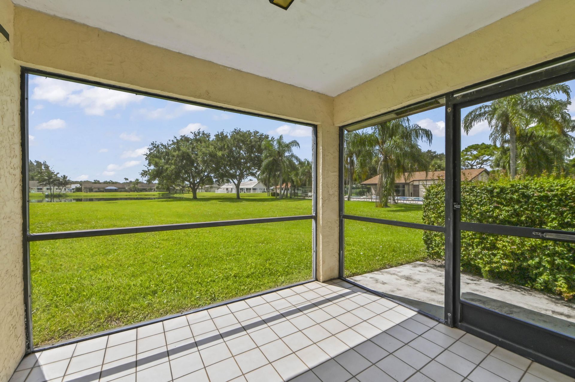 57 Via De Casas Norte, Boynton Beach, FL 33426 Photo