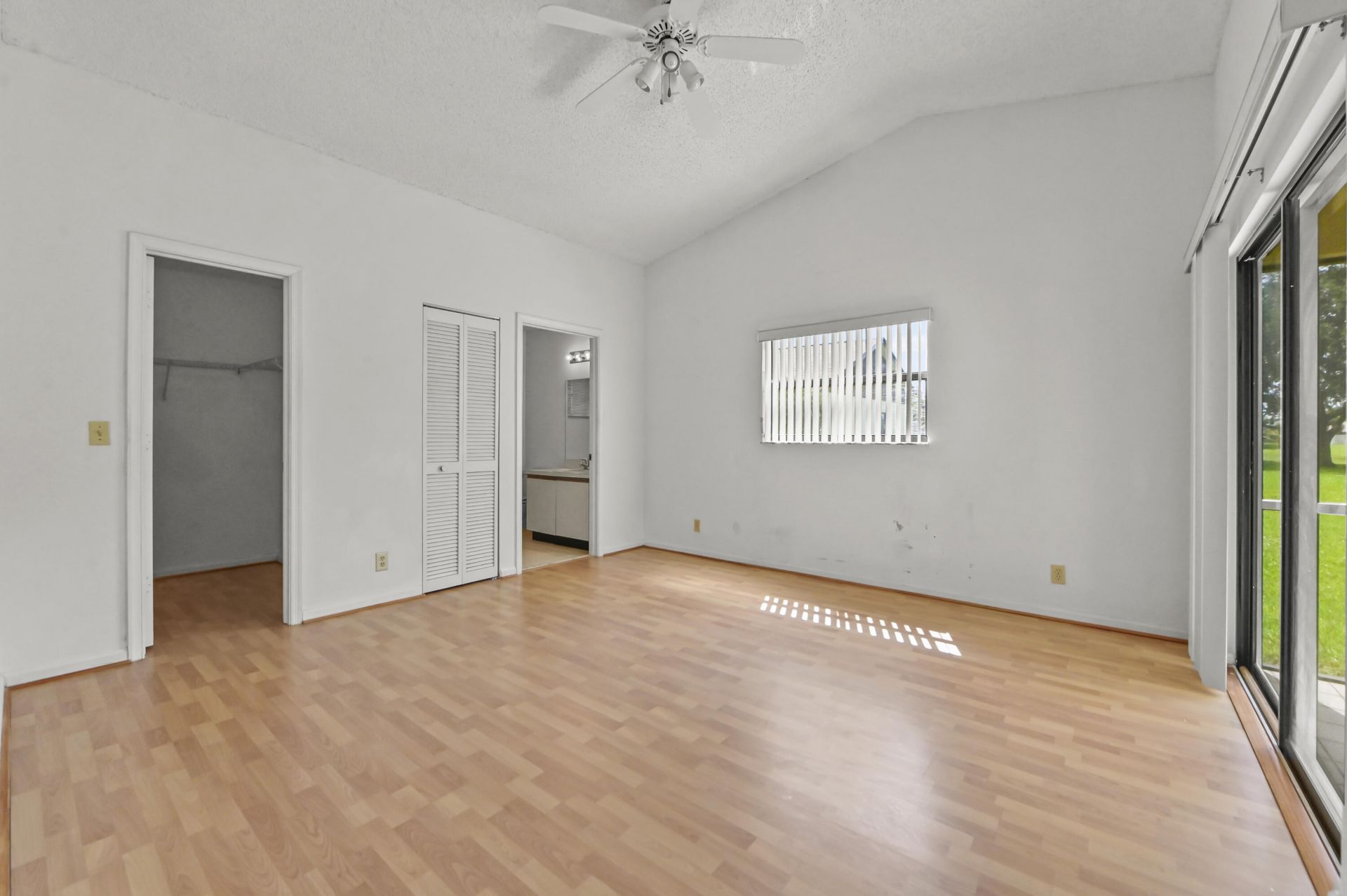 57 Via De Casas Norte, Boynton Beach, FL 33426 Photo