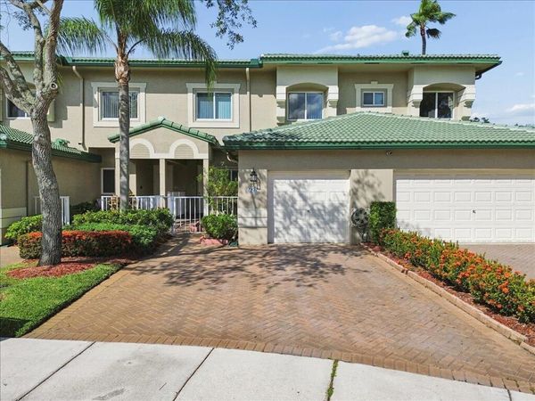 7937 EXETER Circle E, Unit 102, Tamarac, FL 33321