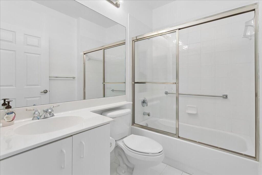 7937 Exeter Circle E, Unit 102, Tamarac, FL 33321 Photo