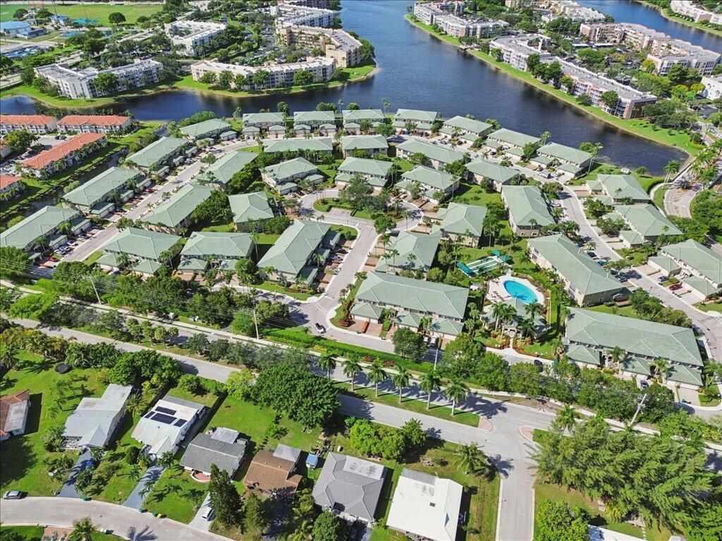 7937 Exeter Circle E, Unit 102, Tamarac, FL 33321 Photo