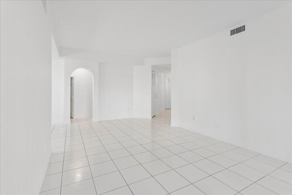 7937 Exeter Circle E, Unit 102, Tamarac, FL 33321 Photo