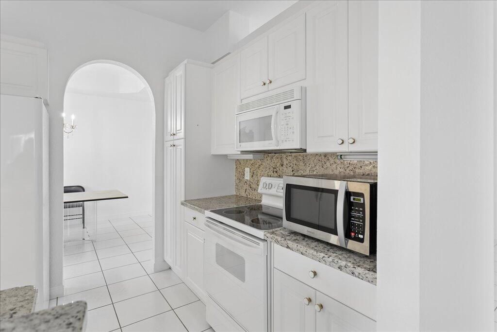 7937 Exeter Circle E, Unit 102, Tamarac, FL 33321 Photo