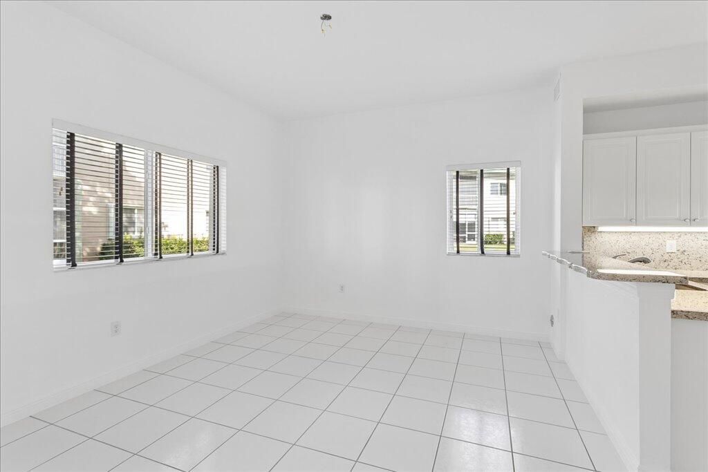 7937 Exeter Circle E, Unit 102, Tamarac, FL 33321 Photo