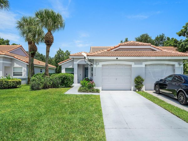 15116 W Tranquility Lake Drive, Delray Beach, FL 33446