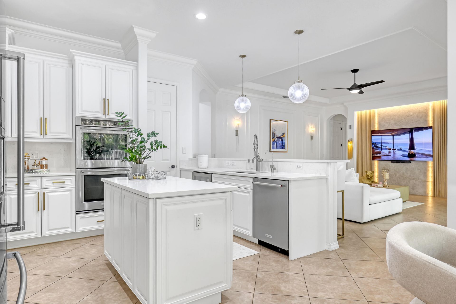 8541 Butler Greenwood Drive, Royal Palm Beach, FL 33411 Photo