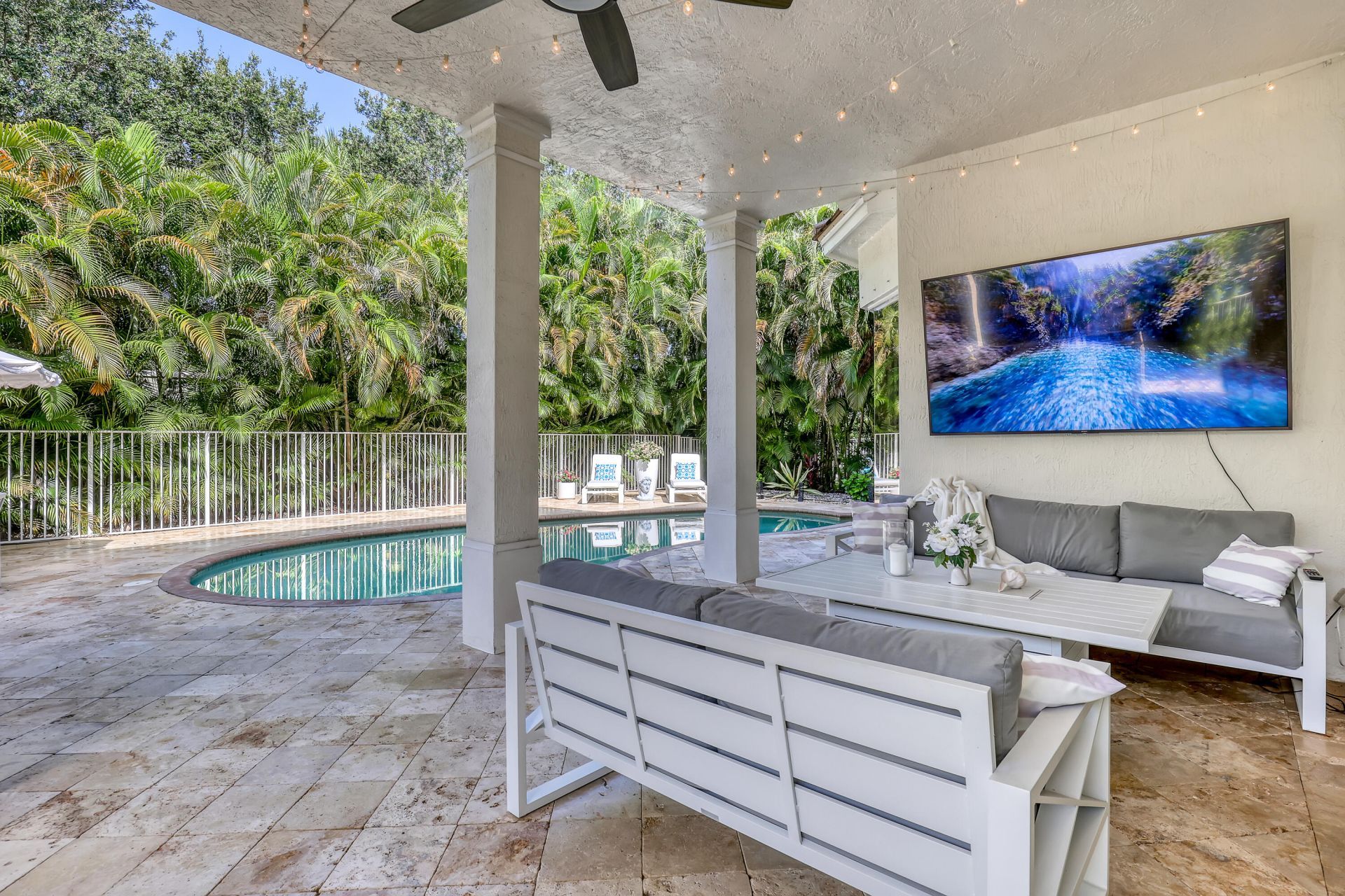 8541 Butler Greenwood Drive, Royal Palm Beach, FL 33411 Photo