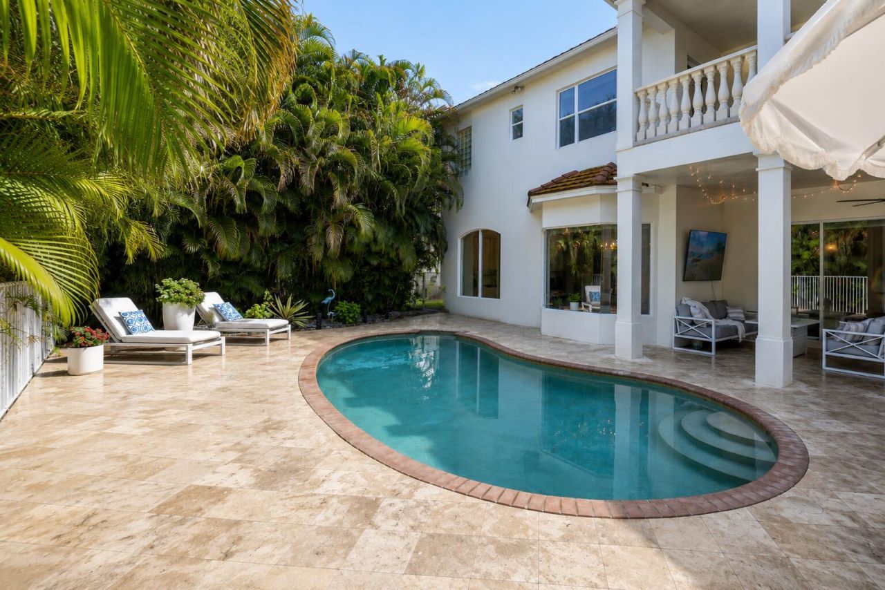 8541 Butler Greenwood Drive, Royal Palm Beach, FL 33411 Photo