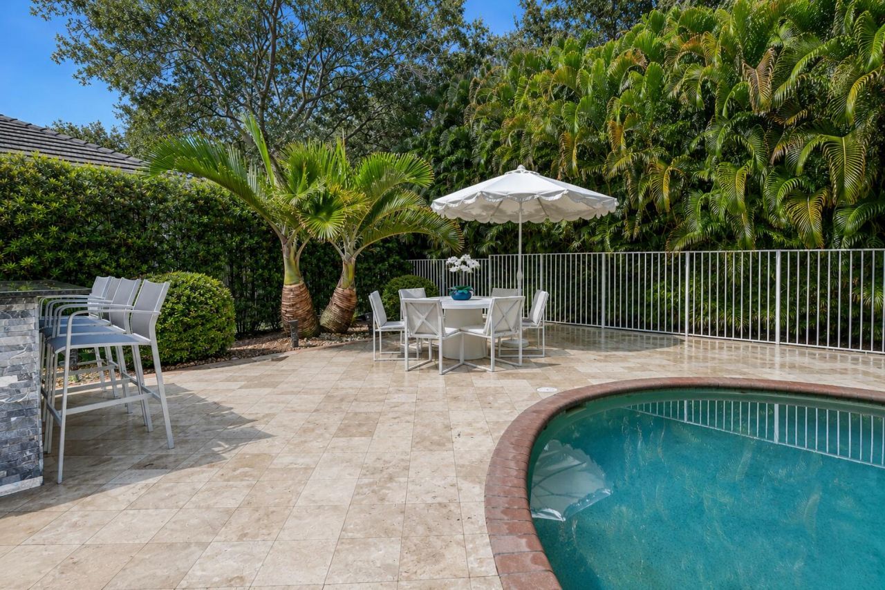 8541 Butler Greenwood Drive, Royal Palm Beach, FL 33411 Photo
