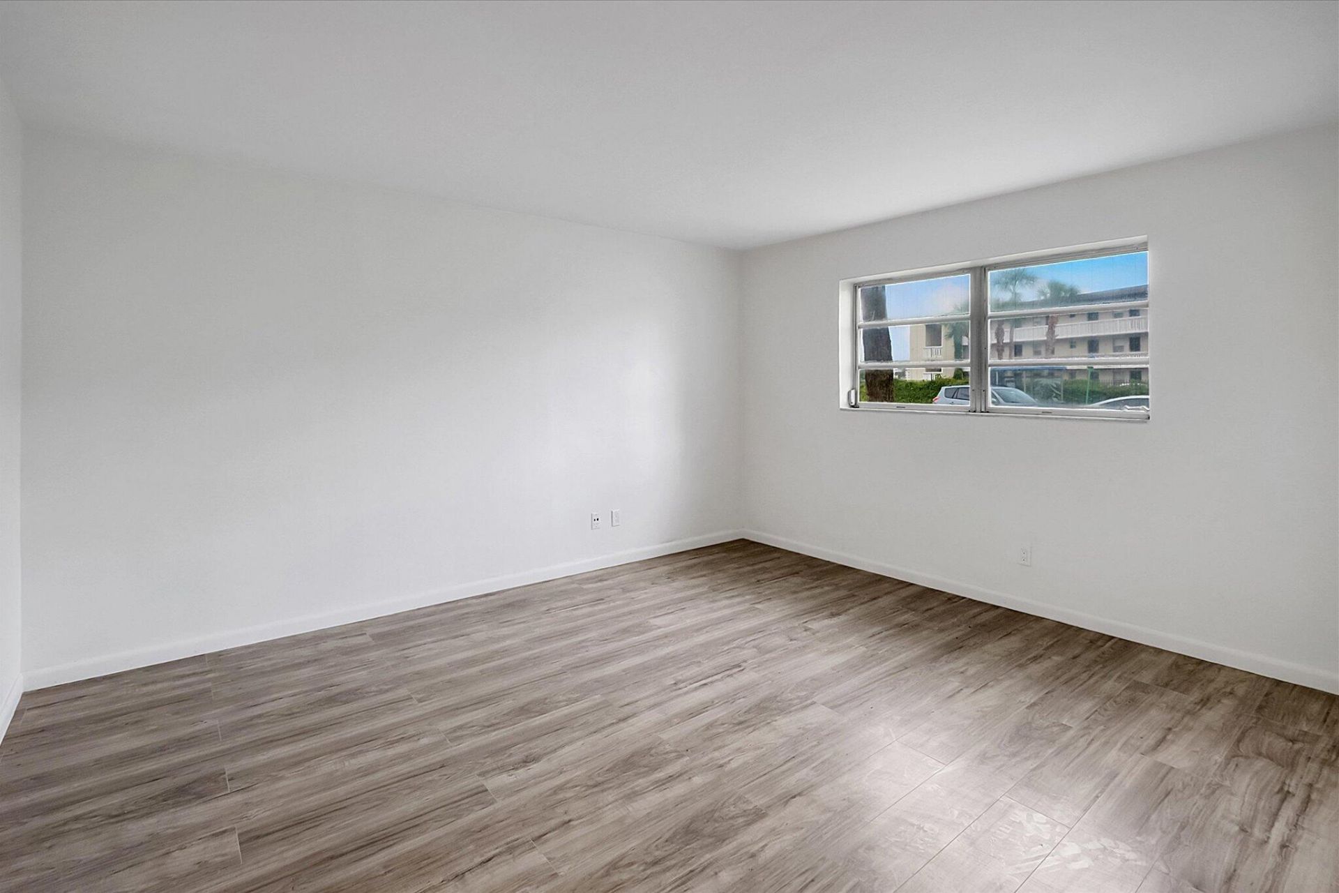 19001 NE 14th Avenue, Unit 145, Miami, FL 33179 Photo