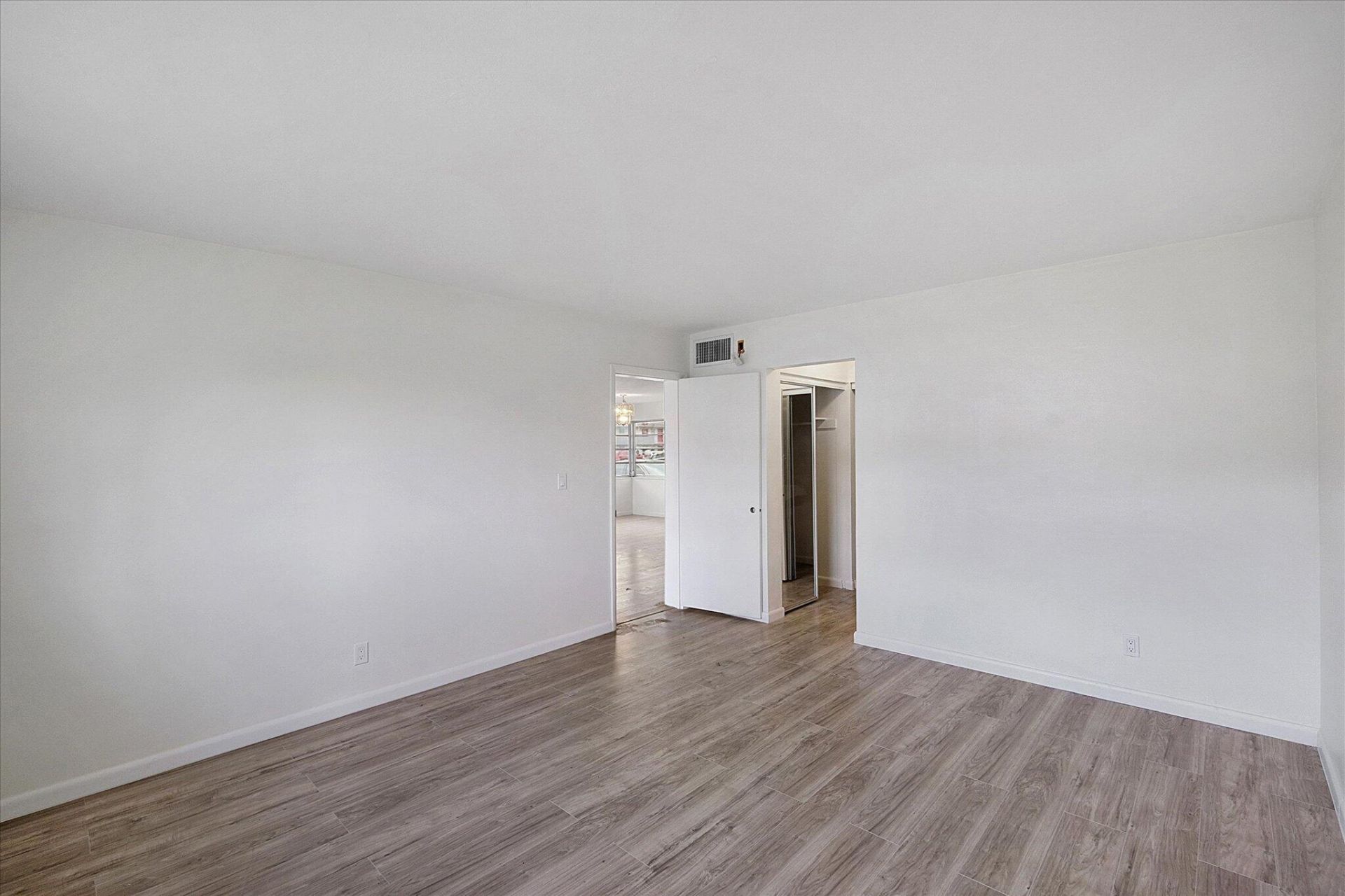 19001 NE 14th Avenue, Unit 145, Miami, FL 33179 Photo