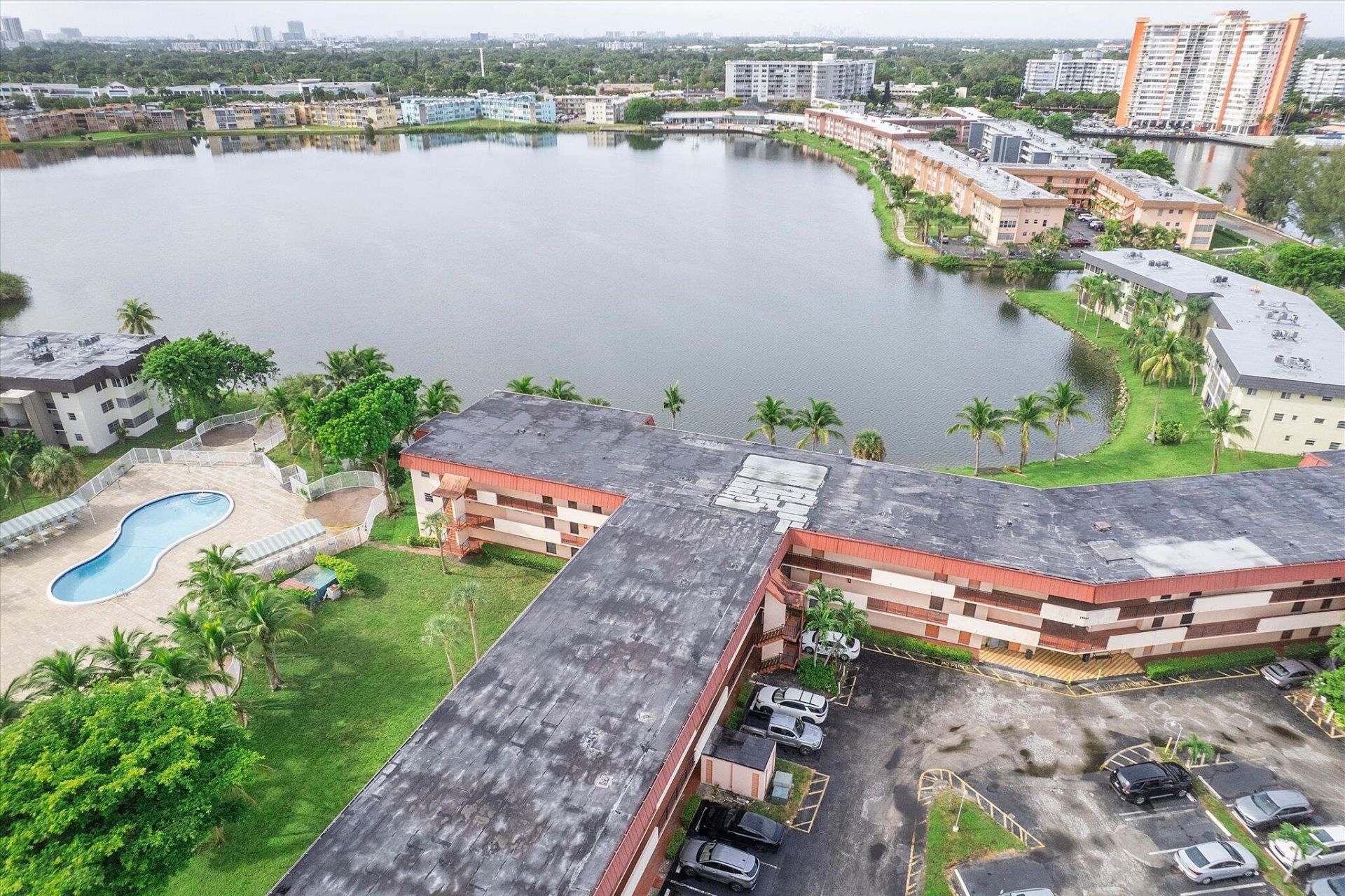 19001 NE 14th Avenue, Unit 145, Miami, FL 33179 Photo