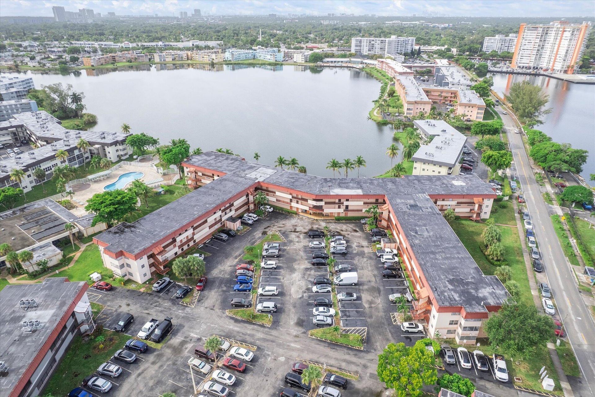 19001 NE 14th Avenue, Unit 145, Miami, FL 33179 Photo