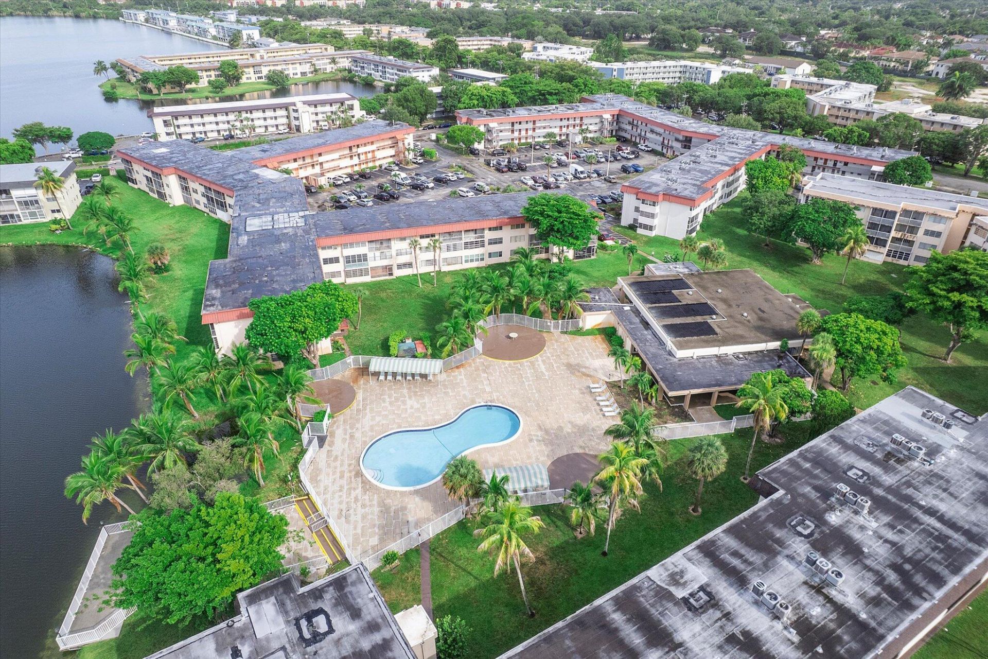 19001 NE 14th Avenue, Unit 145, Miami, FL 33179 Photo