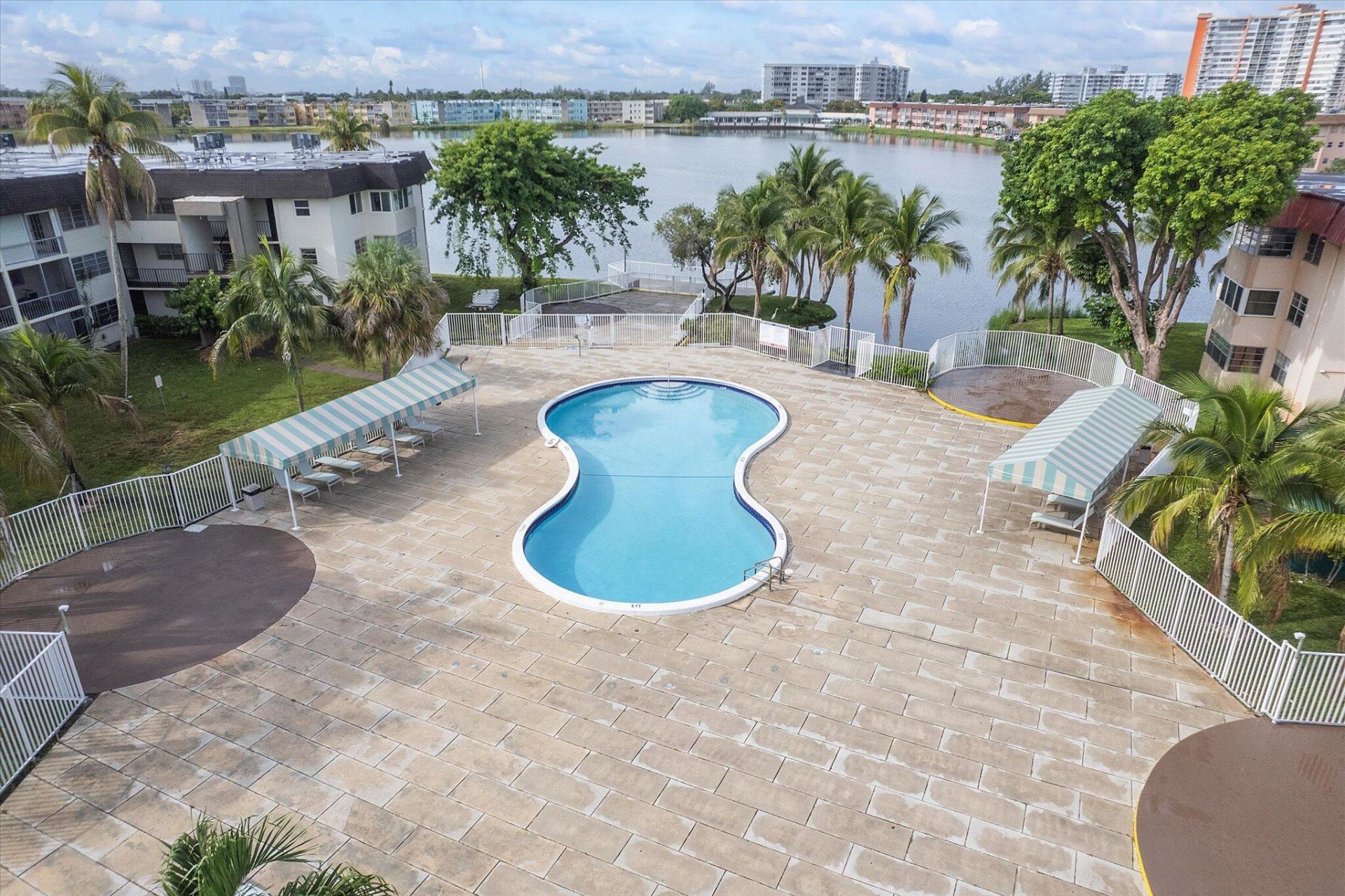 19001 NE 14th Avenue, Unit 145, Miami, FL 33179 Photo
