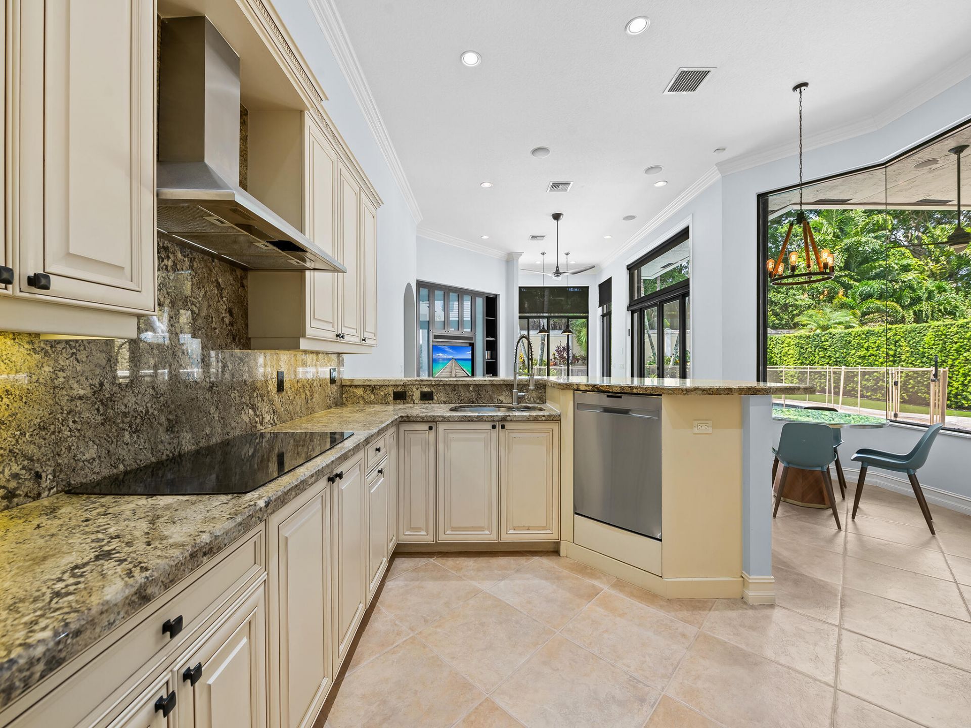 10800 Blue Palm Street, Plantation, FL 33324 Photo