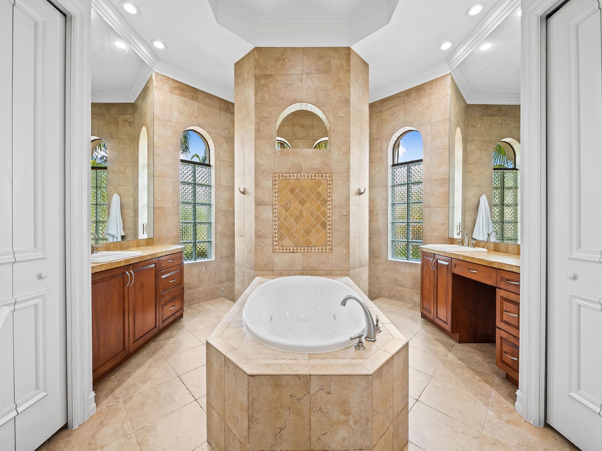 10800 Blue Palm Street, Plantation, FL 33324 Photo