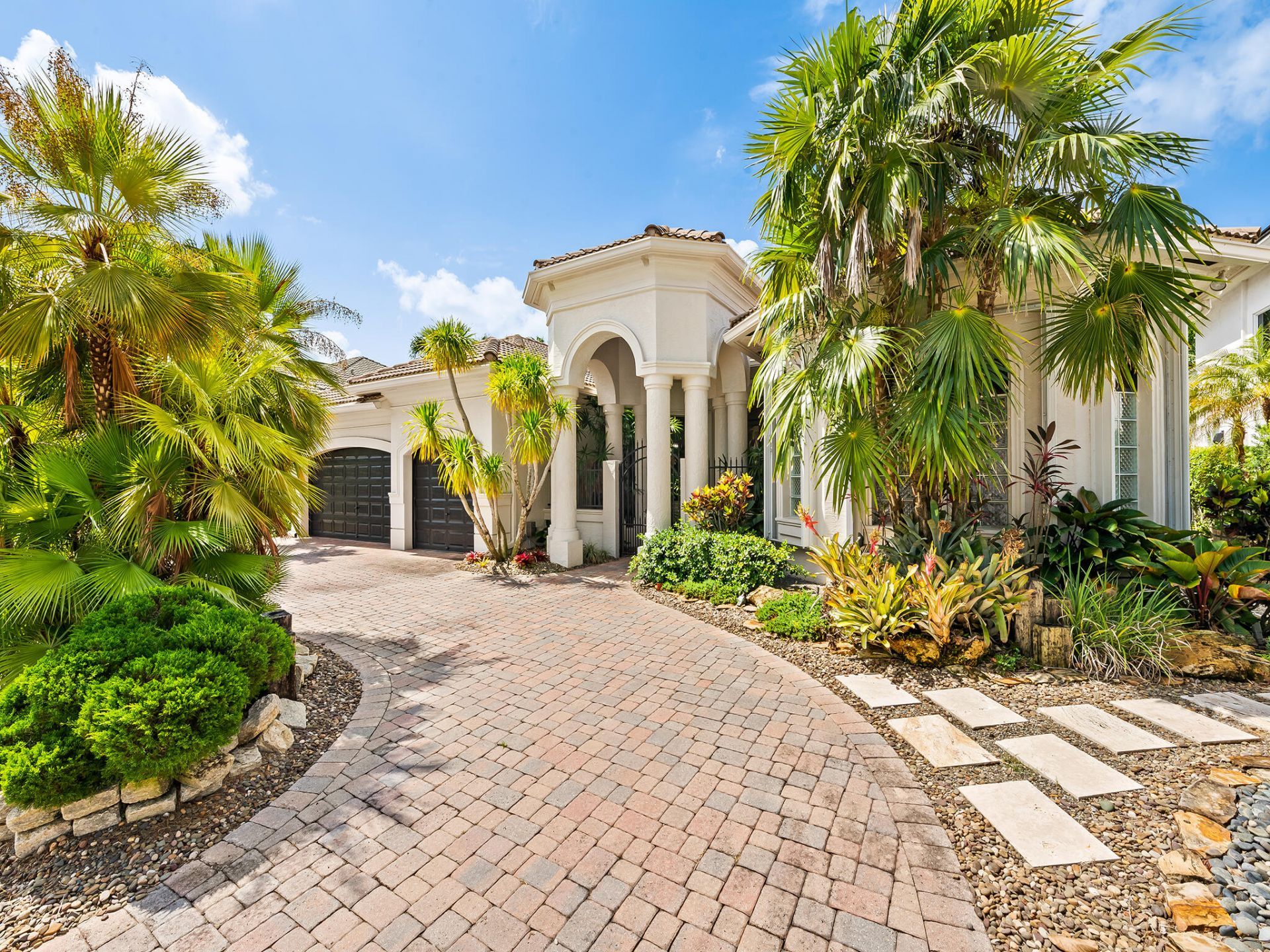 10800 Blue Palm Street, Plantation, FL 33324 Photo