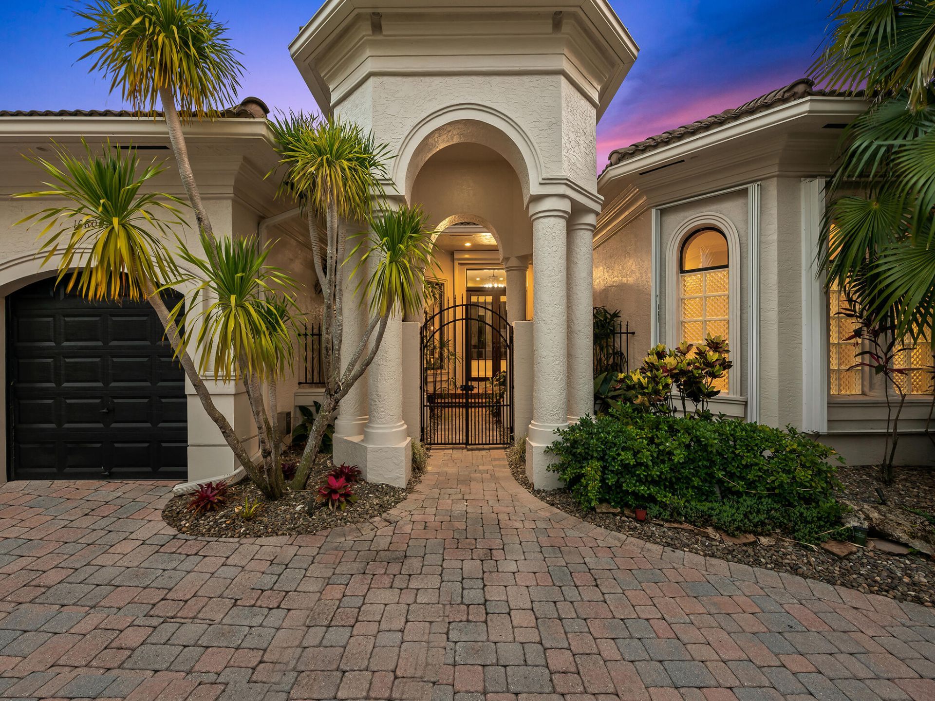 10800 Blue Palm Street, Plantation, FL 33324 Photo