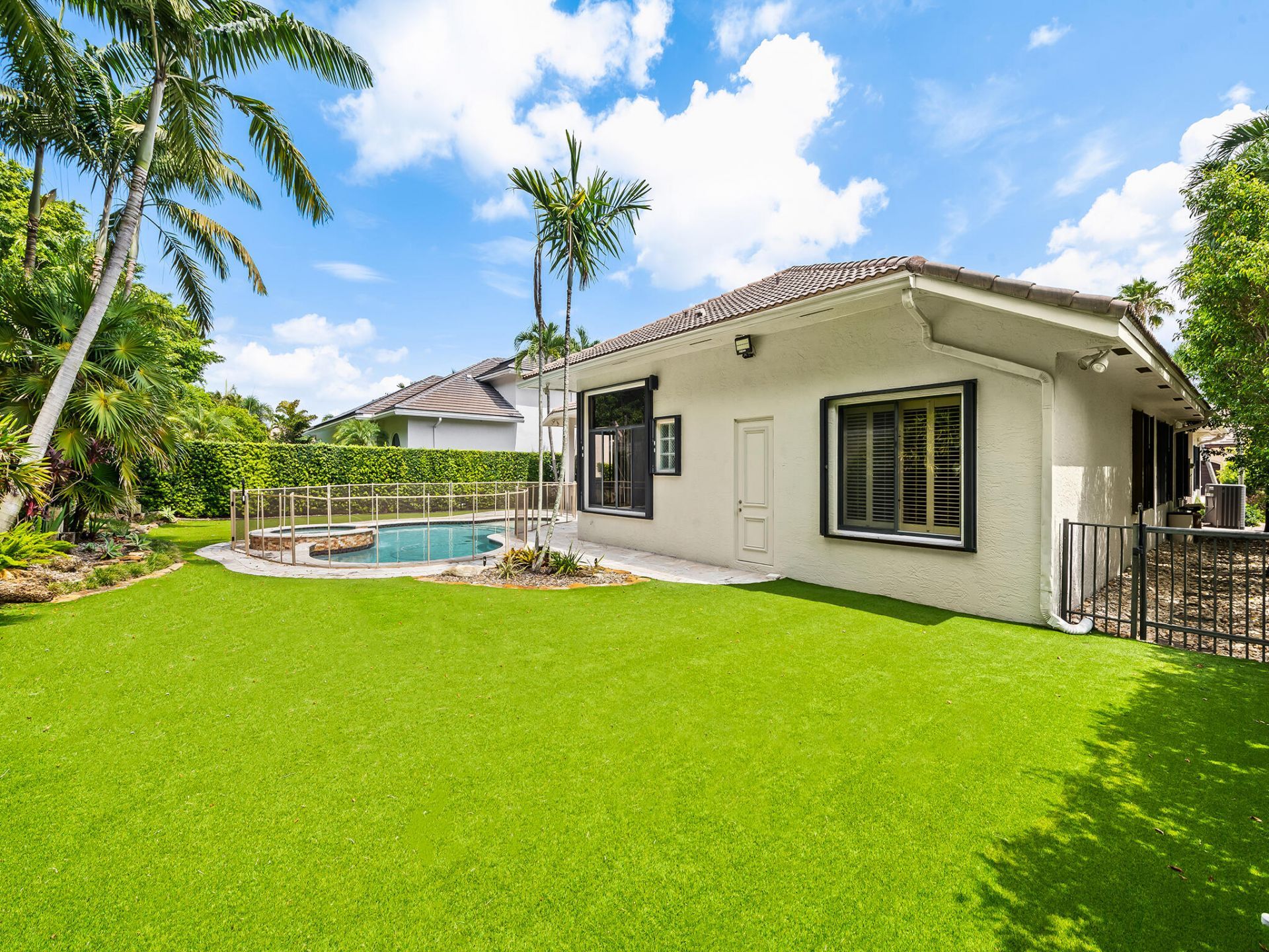 10800 Blue Palm Street, Plantation, FL 33324 Photo