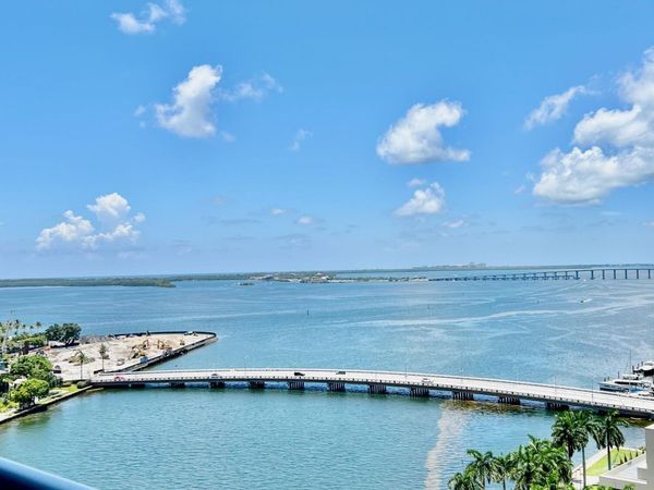 495 BRICKELL Avenue, Unit 1605, Miami, FL 33131