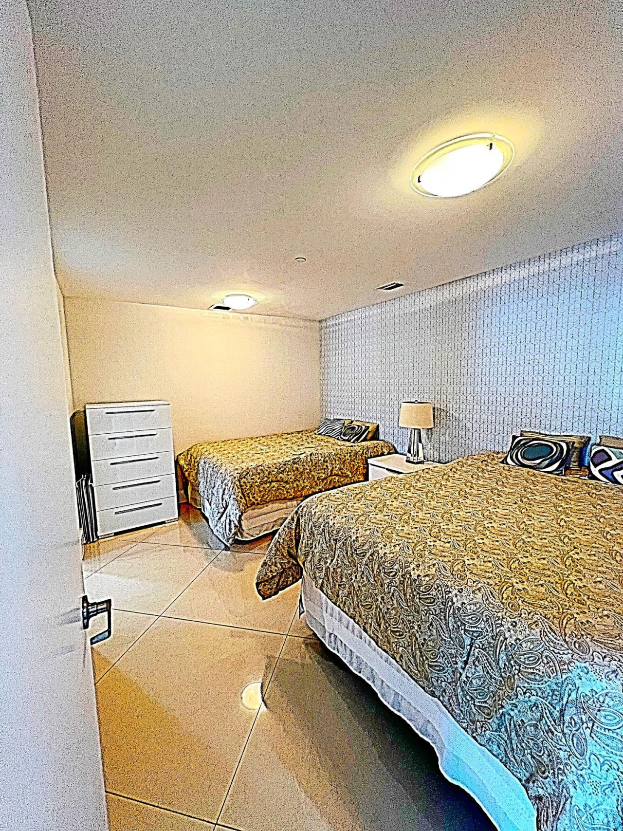 495 Brickell Avenue, Unit 1605, Miami, FL 33131 Photo