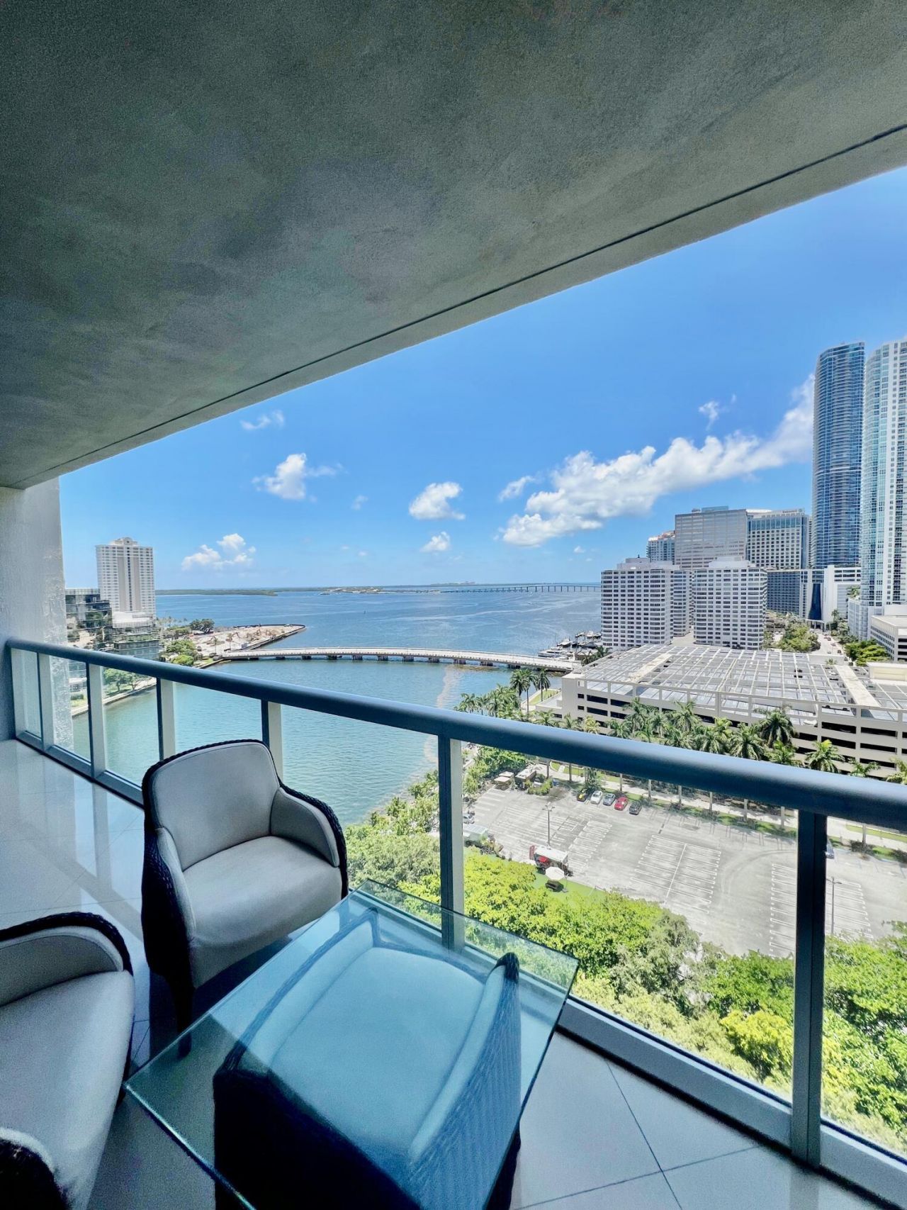 495 Brickell Avenue, Unit 1605, Miami, FL 33131 Photo