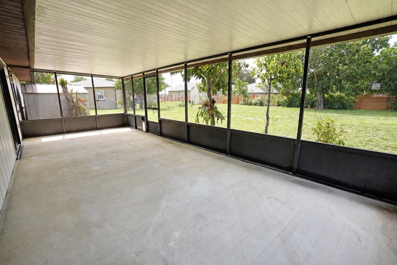 155 SW Klee Circle, Port Saint Lucie, FL 34953 Photo