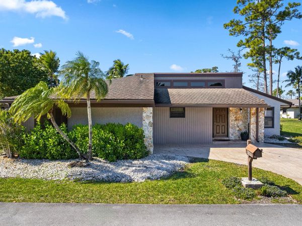 7811 BEECHFERN Circle, Unit 26, Tamarac, FL 33321