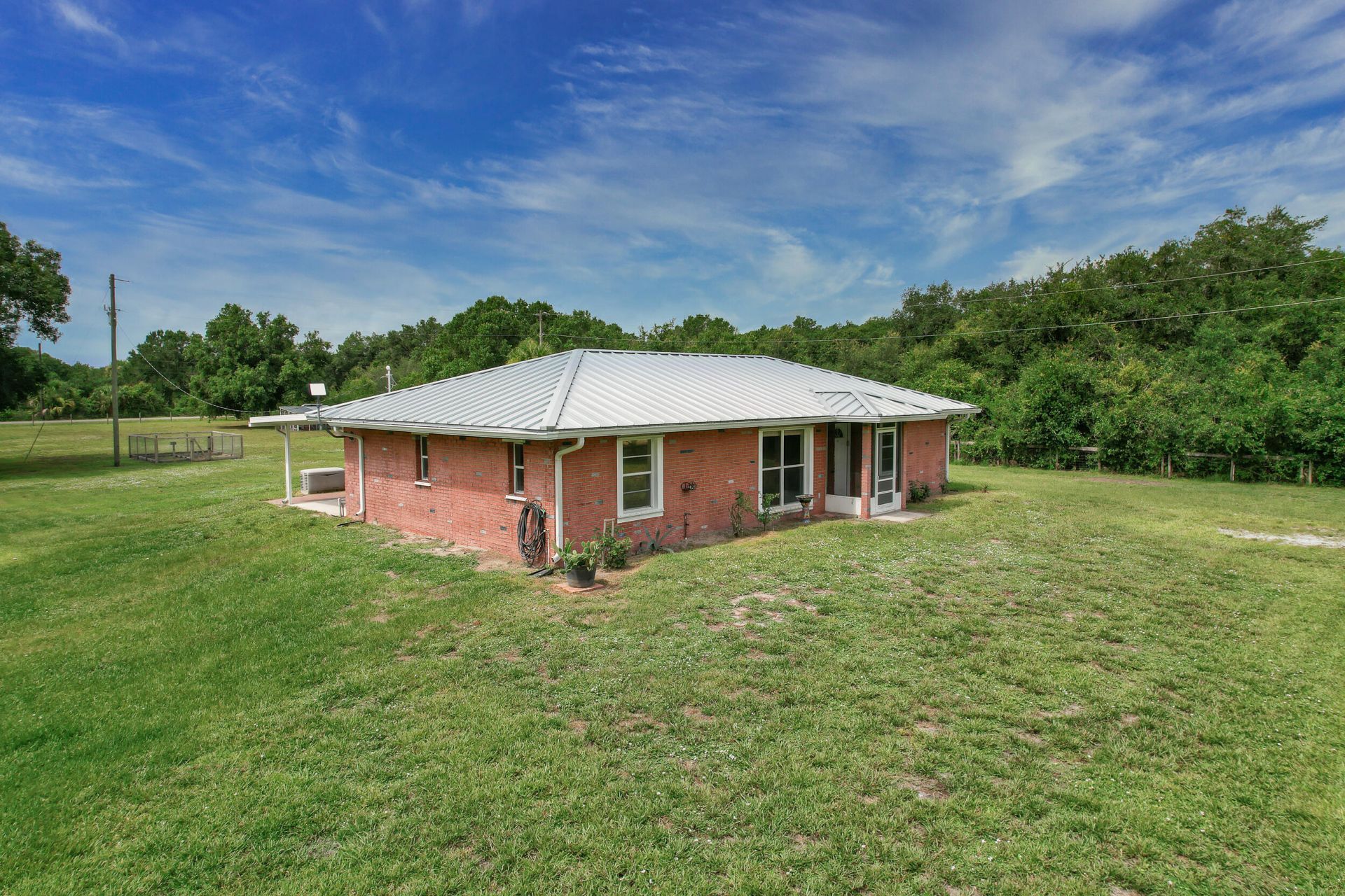 7346 NW 93rd Court, Okeechobee, FL 34972 Photo