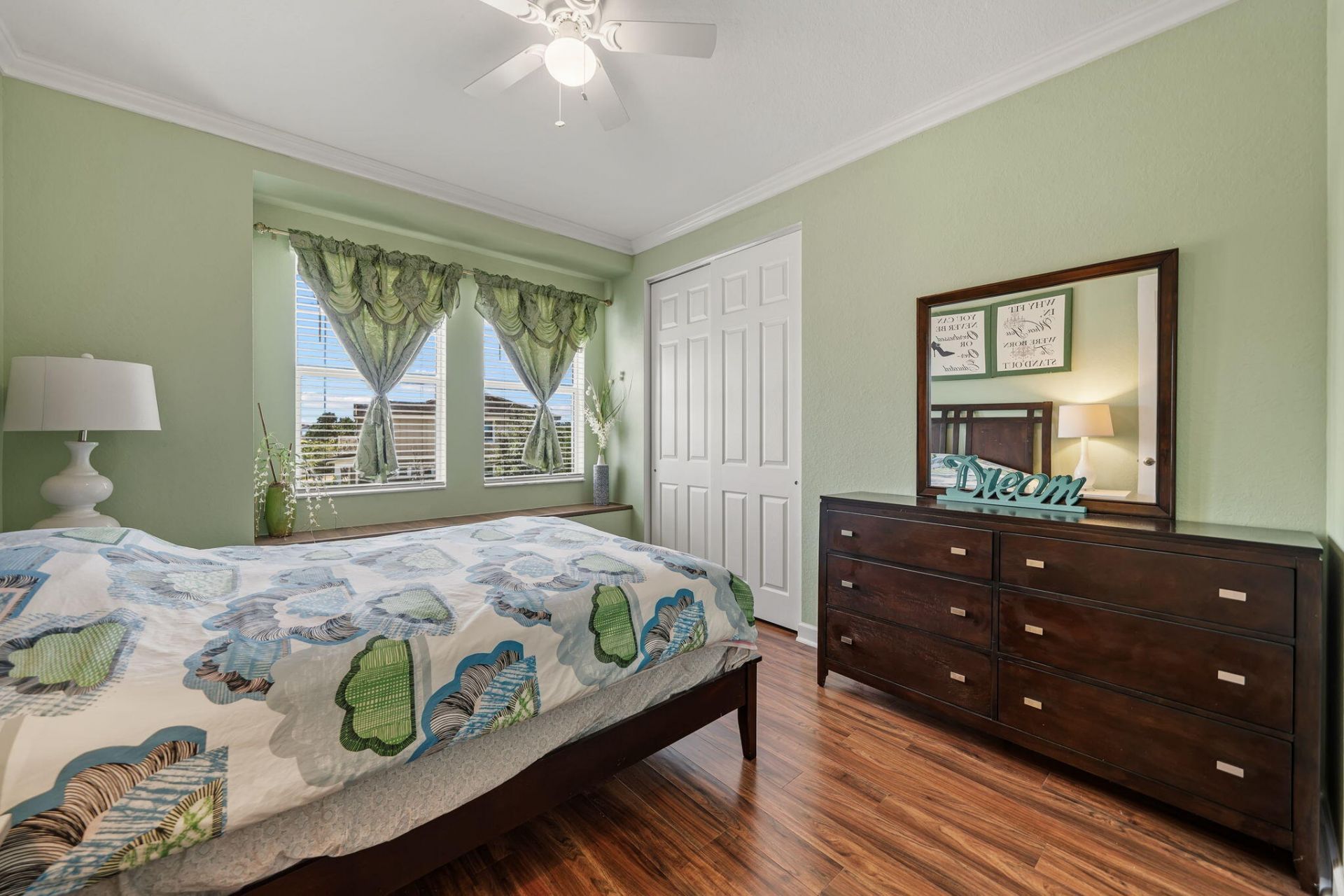 984 Sterling Pine Place, Loxahatchee, FL 33470 Photo