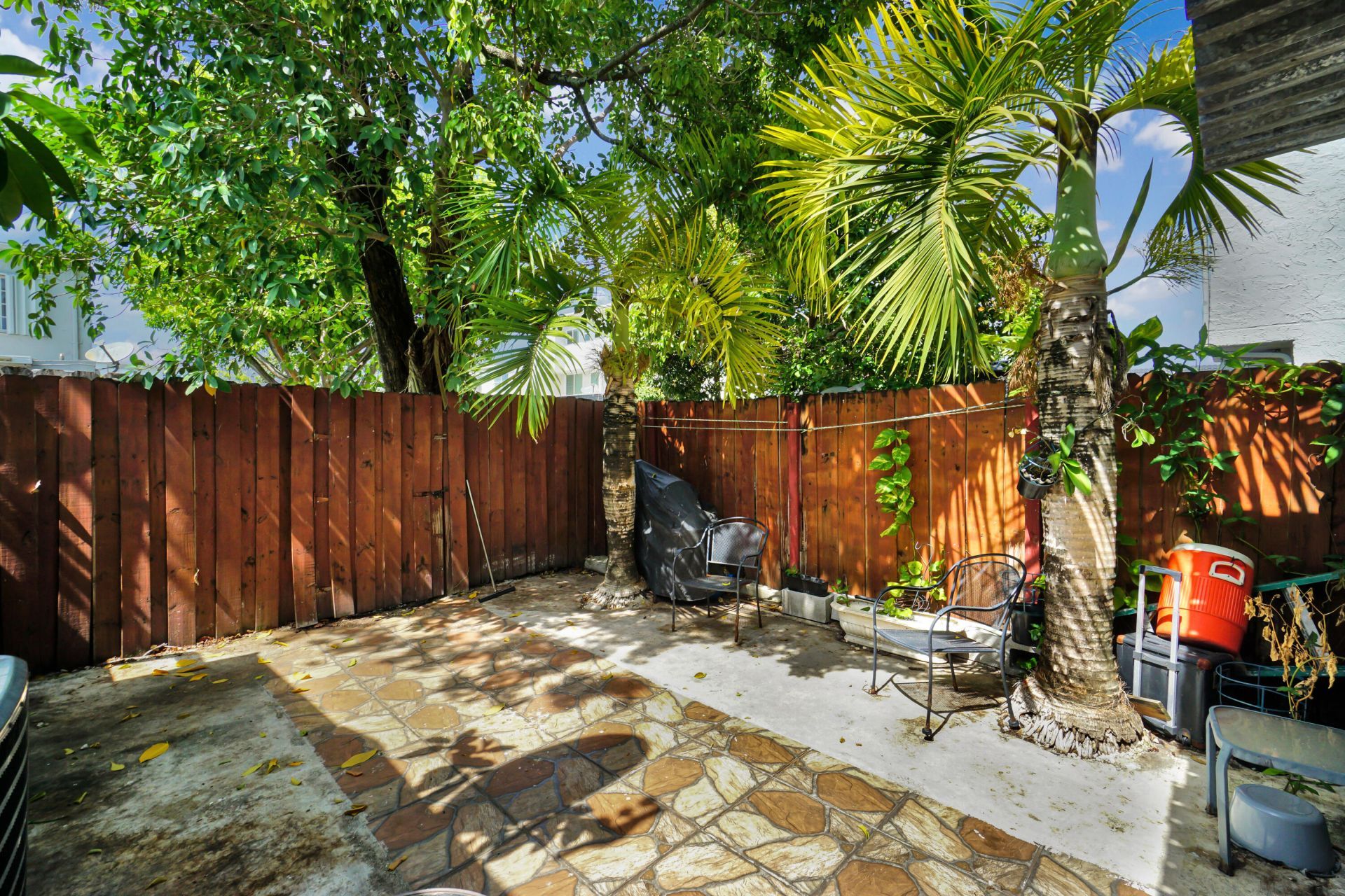 1067 W 43rd Place, Unit 68, Hialeah, FL 33012 Photo