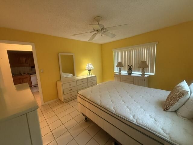 197 Lake Susan Lane, West Palm Beach, FL 33411 Photo