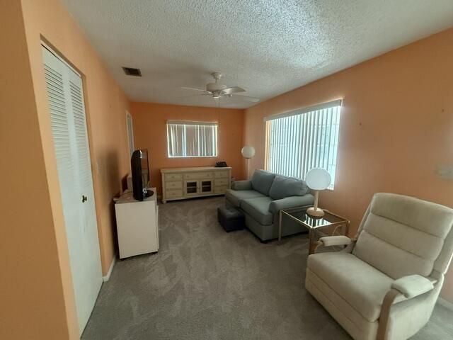 197 Lake Susan Lane, West Palm Beach, FL 33411 Photo