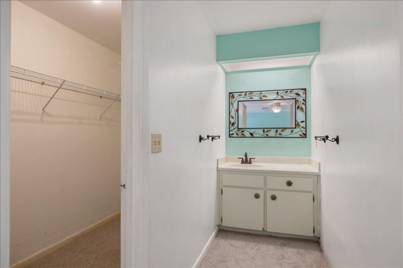 1016 48th Terrace, Vero Beach, FL 32966 Photo