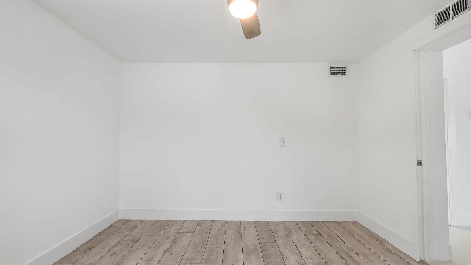 218 Glouchester Street, Boca Raton, FL 33487 Photo